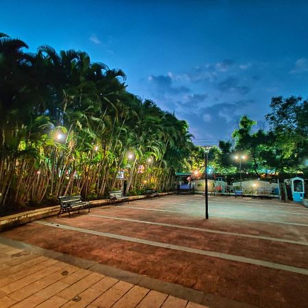 Hotel Ashwin Igatpuri, Pure Veg & Jain Food Екстериор снимка