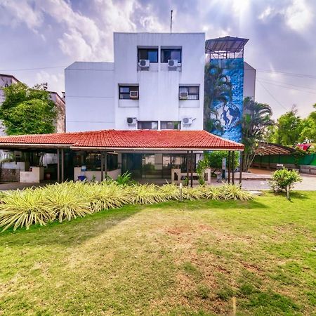 Hotel Ashwin Igatpuri, Pure Veg & Jain Food Екстериор снимка