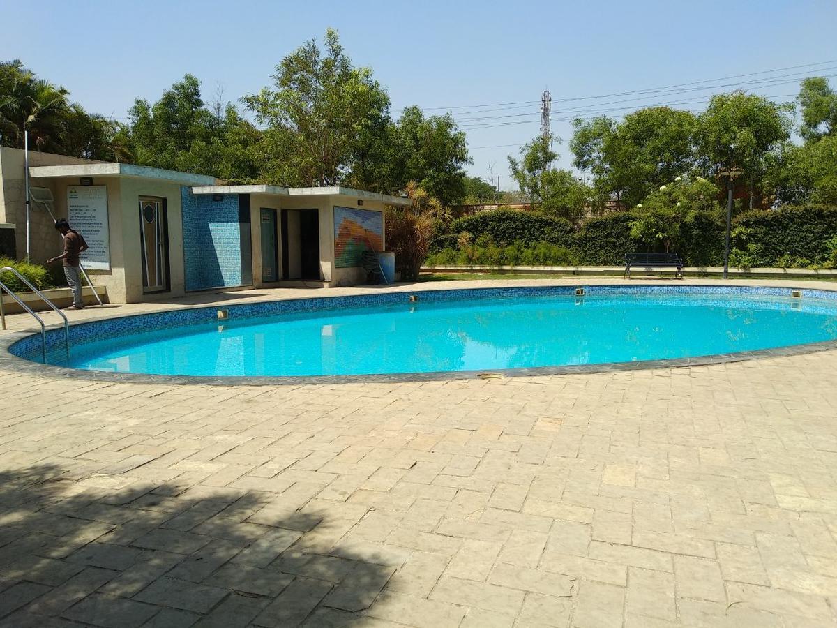 Hotel Ashwin Igatpuri, Pure Veg & Jain Food Екстериор снимка