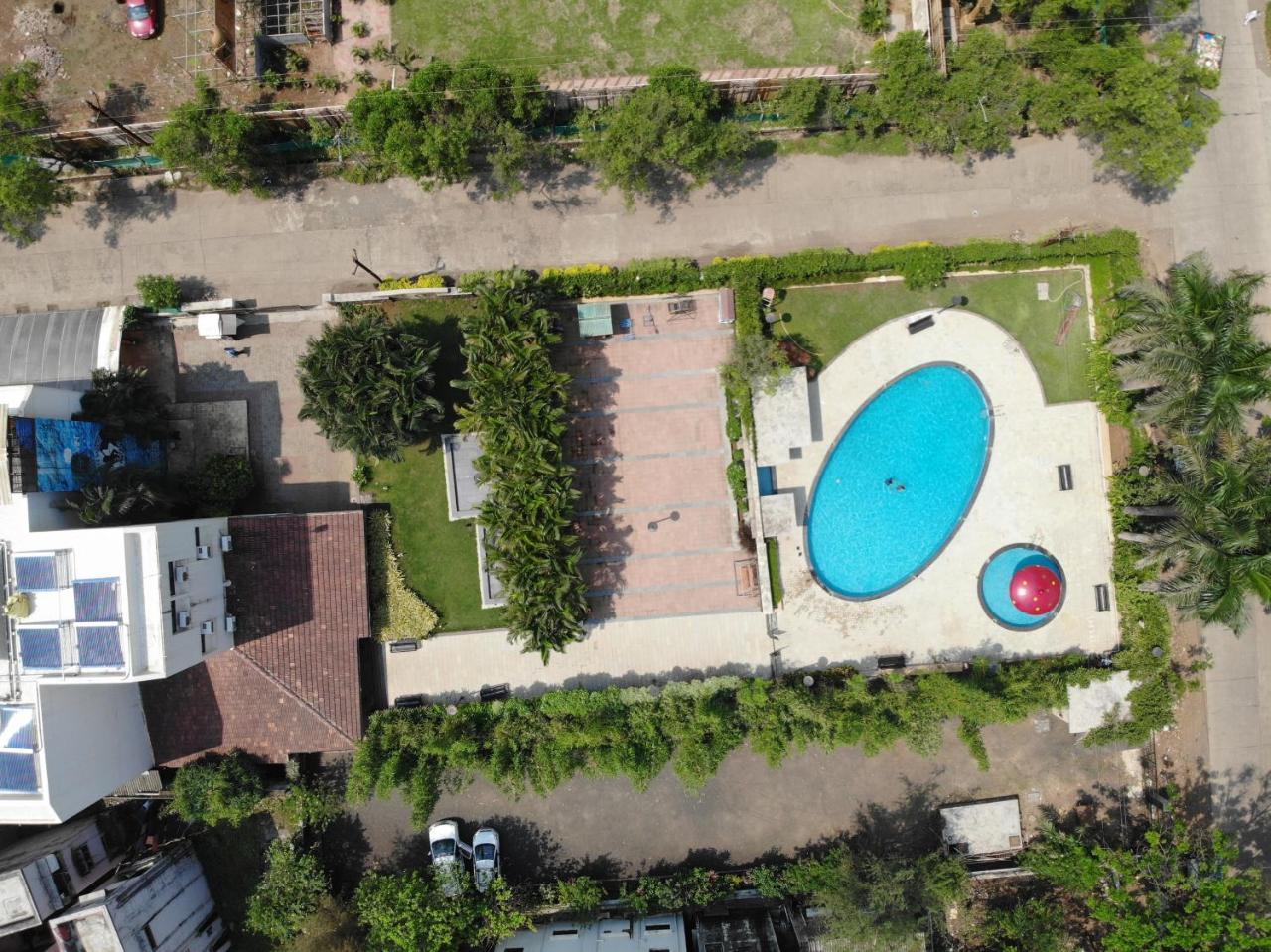 Hotel Ashwin Igatpuri, Pure Veg & Jain Food Екстериор снимка