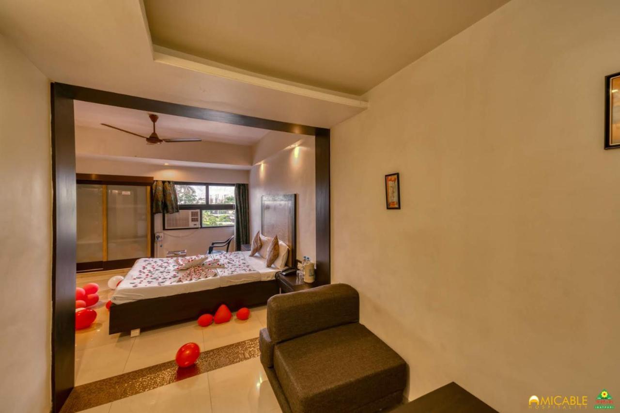 Hotel Ashwin Igatpuri, Pure Veg & Jain Food Екстериор снимка