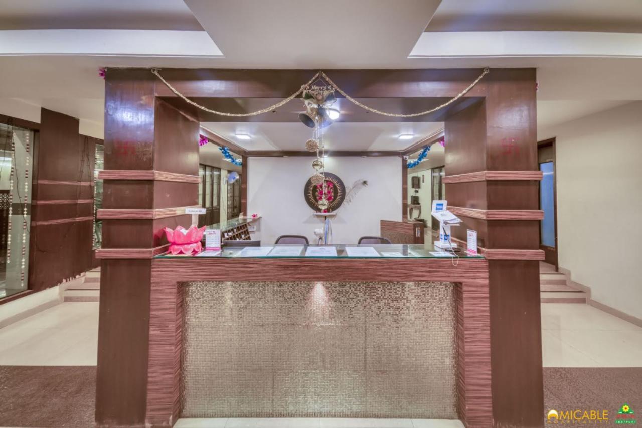 Hotel Ashwin Igatpuri, Pure Veg & Jain Food Екстериор снимка